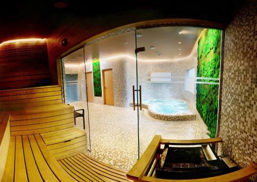 Fotografie z fotogalerie ubytování Hotel Porto v destinaci Plunge
