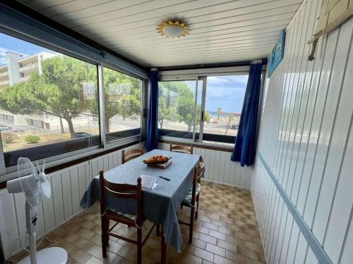 Appartement 2 pièces cabine 4 couchages ST CYPRIEN PLAGE SC510-95C