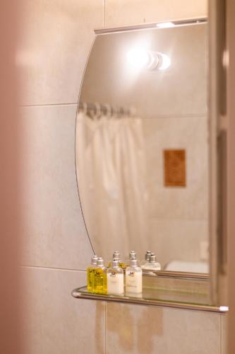 Gallery image of Merab Hotel in Kfardebian