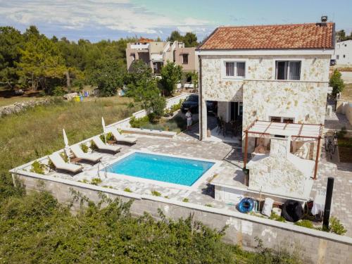 Villa Pinia - CROWONDER LUXURY RENT