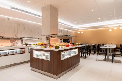 Hotel Oasis Plaza