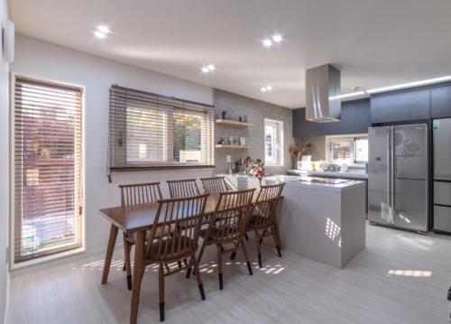 Η κουζίνα ή μικρή κουζίνα στο Cozy Aori house