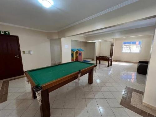 Mesa de billar en Apto Pé na Areia com Vista Mar, Churrasqueira e Espaço para 8 Pessoas