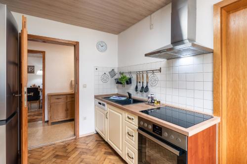 Dapur atau dapur kecil di Schwarzwaldhaus Zwink