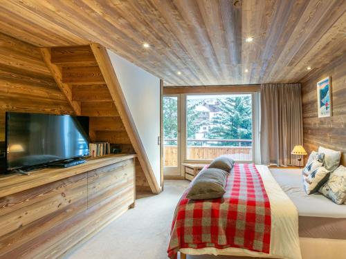 Spacieux duplex 3P avec wifi et balcon sud, parking inclus, près des pistes à Val-d'Isère