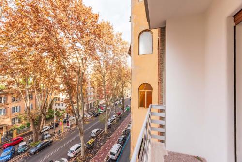 DOMUS LUX ANGELICA- Nearby Vatican
