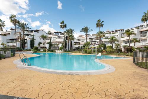 Afrodite Apartment - Frontline Beach