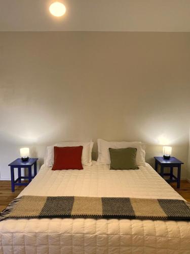 Una cama o camas en una habitación de CasaCampo