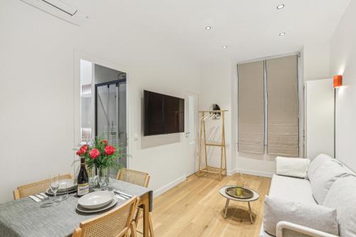 Lavie Maison AC and Hot Tub close Arc de Triomphe