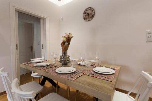 Cozy apartment in Koukaki