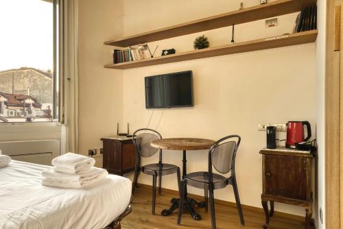Just Urban Stays - Bright Penthouse - Heart of Milan 10 min to Duomo