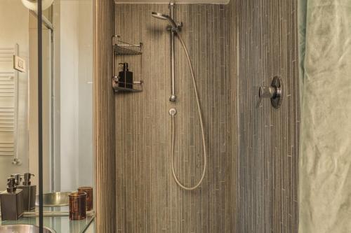 Just Urban Stays - Bright Penthouse - Heart of Milan 10 min to Duomo