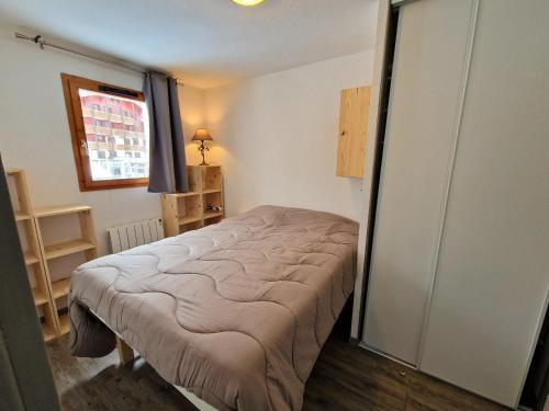 Photo de la galerie de l'établissement Appartement rénové 6 pers au cœur de Valfréjus - FR-1-265-373, à Modane