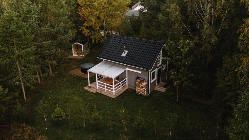 COZYWOOD Domki wypoczynkowe z balią i sauną na Kaszubach