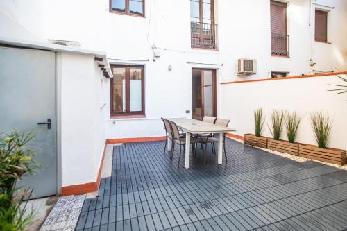 B3MAL1081 - New 2BR flat with private terrace