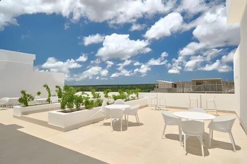 Балкон или терраса в Sweet Home Luxury Cap Cana, impuestos incluidos.