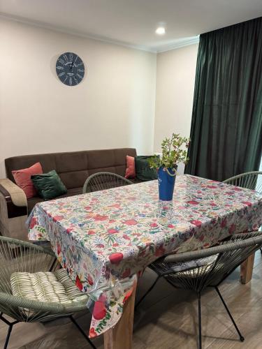 Duplex apartment near the forestにあるシーティングエリア