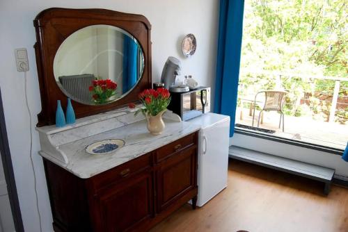 Billede fra billedgalleriet på Apartement with terras in Amsterdam Noord i Amsterdam