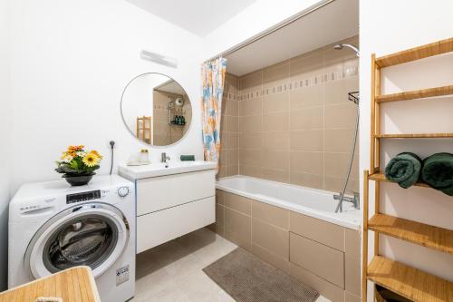 Ένα μπάνιο στο Le Green Chic - Métro 8 - Paris