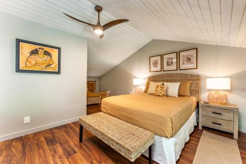 Giường trong phòng chung tại North Shore Villa - Relaxed Luxury Retreat