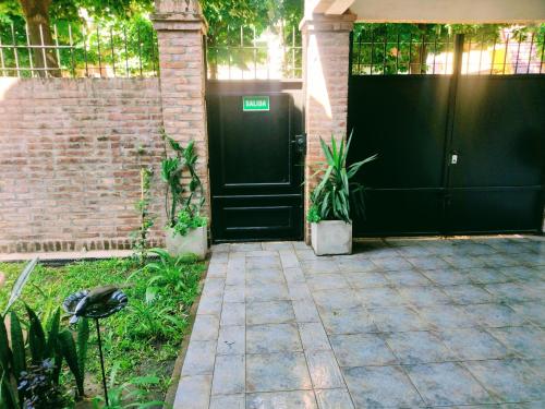 Κήπος έξω από το SOLES Hostel Boutique