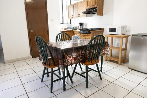Kuchyň nebo kuchyňský kout v ubytování Lofts Oaxaca