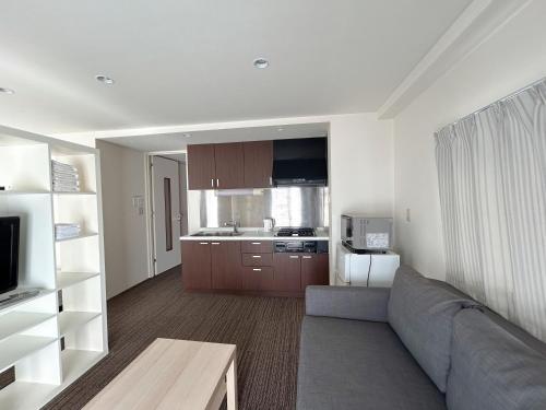 Kuchyň nebo kuchyňský kout v ubytování 山中ビル3Fーワンフロア貸切48平方メートルone floor private room