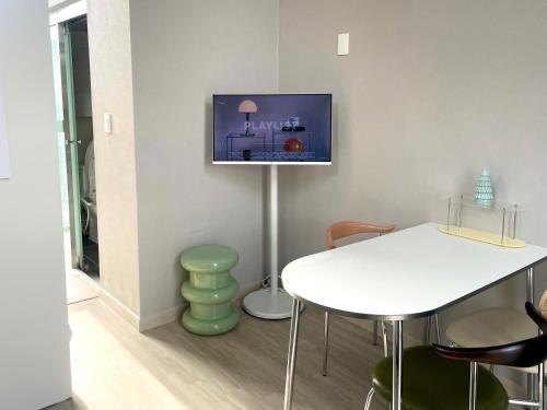 TV a/nebo společenská místnost v ubytování SSH ES Dream tower