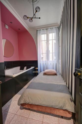 La Suite en Rose - Spa - Lyon Centre Brotteaux photo 17