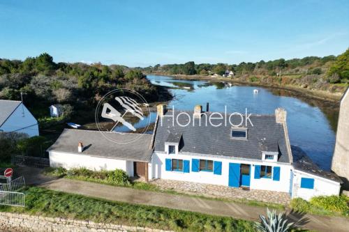 Magnifique Maison les pieds dans l'eau