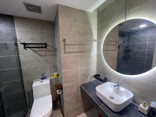 Koupelna v ubytování KO-Z Place Aru Suites