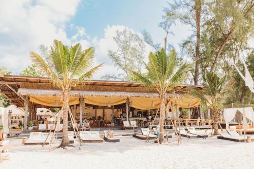 チャン島にあるSol Beach Koh Changのギャラリーの写真
