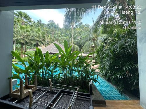 Bazén v ubytování Hula Hula Resort, Ao Nang nebo v jeho okolí