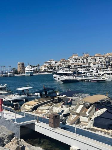 Urb. La Alcazaba, Puerto Banus / Marbella photo 7