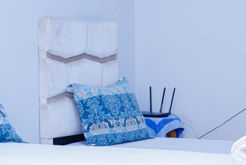 Elhachimi two bedroom with air conditioningにあるベッド