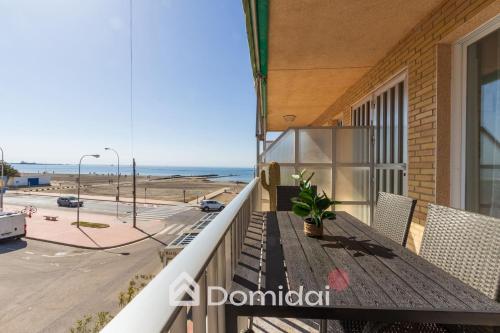 Imagen de la galería de Apartamento a pie de playa by Domidai, en Santa Pola