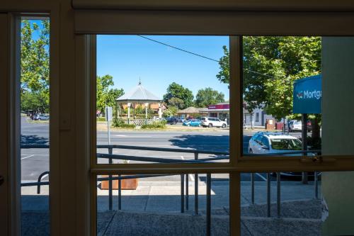 a view of a street from a window at American Hotel Creswick in Creswick