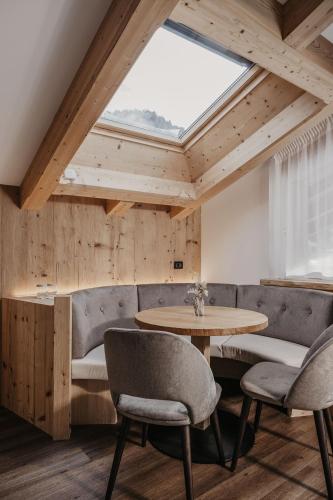 Posezení v ubytování Freina Mountain Lifestyle Hotel