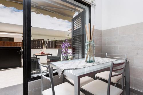 Home2Book Ocean Heaven Terrace & Pool in Corralejo