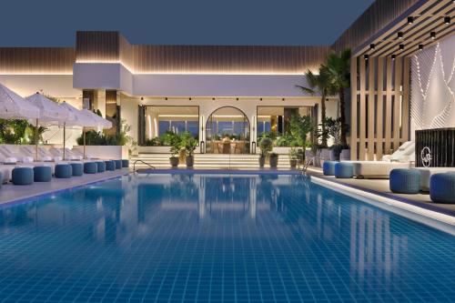 Sheraton Grand Hotel, Dubai Image