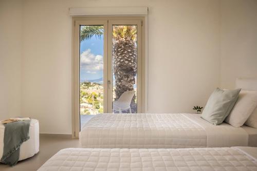 Postel nebo postele na pokoji v ubytování 360ᵒ Luxury Residences