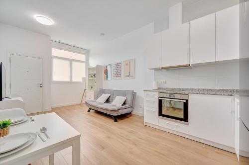 Studio Irati by Clabao