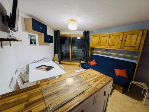 Les deux Alpes - vue sur les pistes - centre station