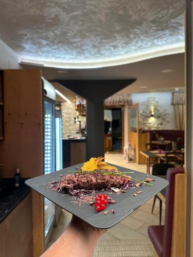 Gallery image of Hotel Edelweiss con Ristorante Note di Gusto in Forni di Sopra