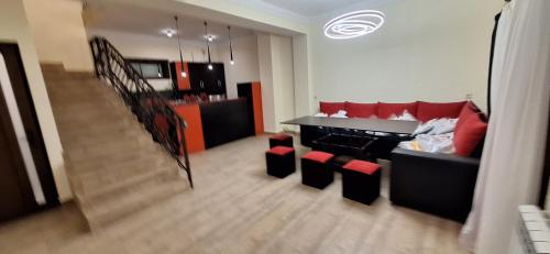 Кровать или кровати в номере Gihon Royal Villas Dilijan