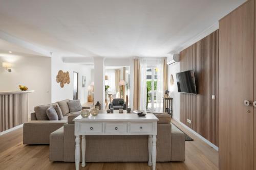 Cannes Center, Nice 110m2, 3BR & 3BTH, Terrace