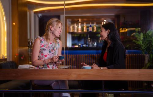 Hosté ubytování UMET Seaview Hotel with Free Airport Pick up and Drop T&C Apply
