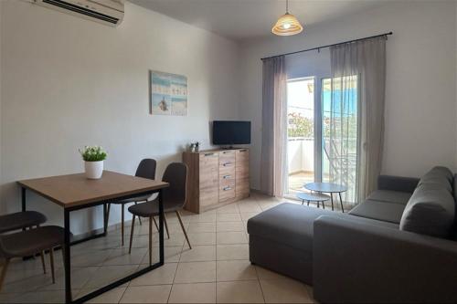 Artemis House Nikiti 2 bedrooms 6 guests