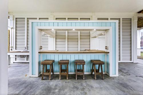 Gambar di galeri bagi Near Beach Relaxing Views BBQ Grill Deck Fenced Yard di Bolivar Peninsula