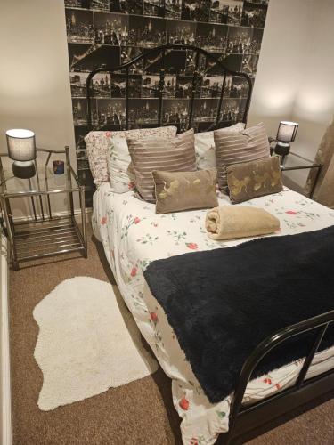 Ένα ή περισσότερα κρεβάτια σε δωμάτιο στο Cosy apartment in Bristol